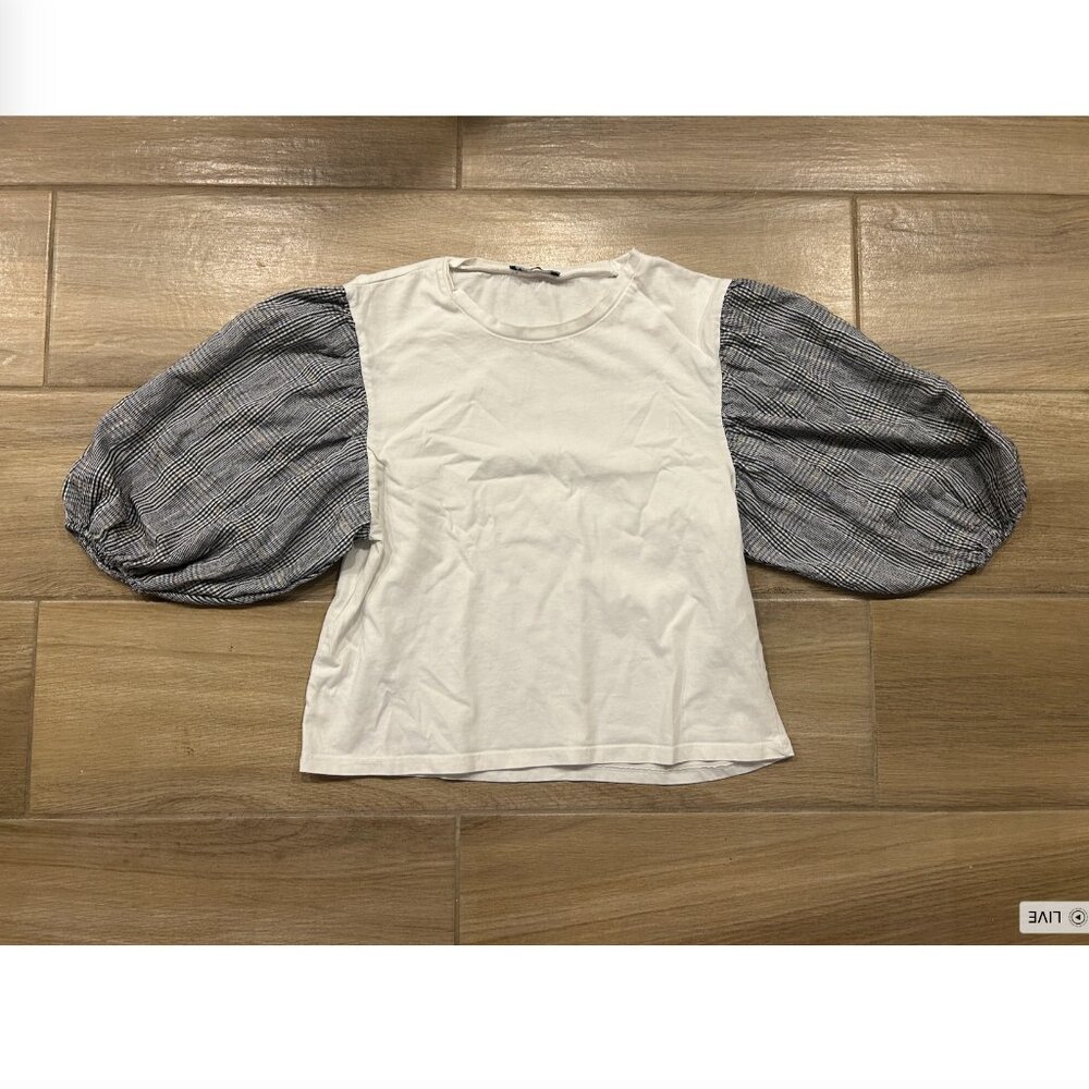 Zara - Shoulder Length Dogstooth Balloon Puff Sleeve Top